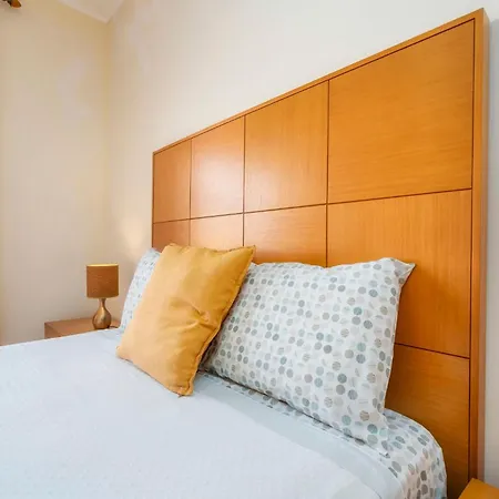 Sol&sombra アパート